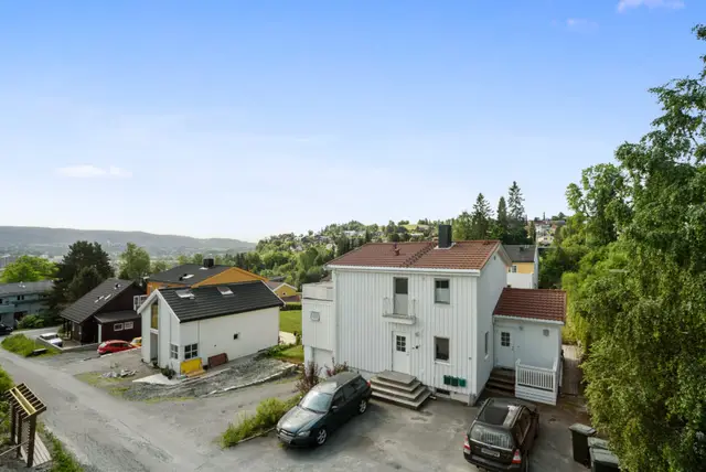 Even Lorengs veg 4A, Breidablikk/Nedre Byåsen